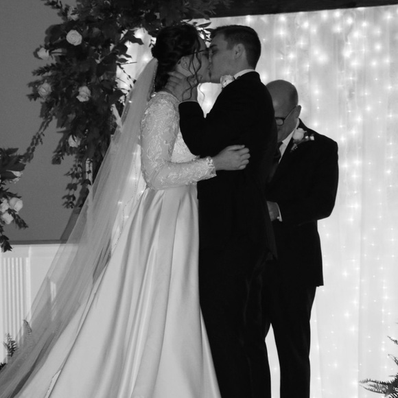 Meet your Posher, Katie - Picture 4 of 8